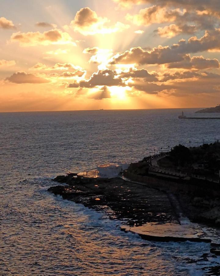 Roma Hotel Sliema Bagian luar foto