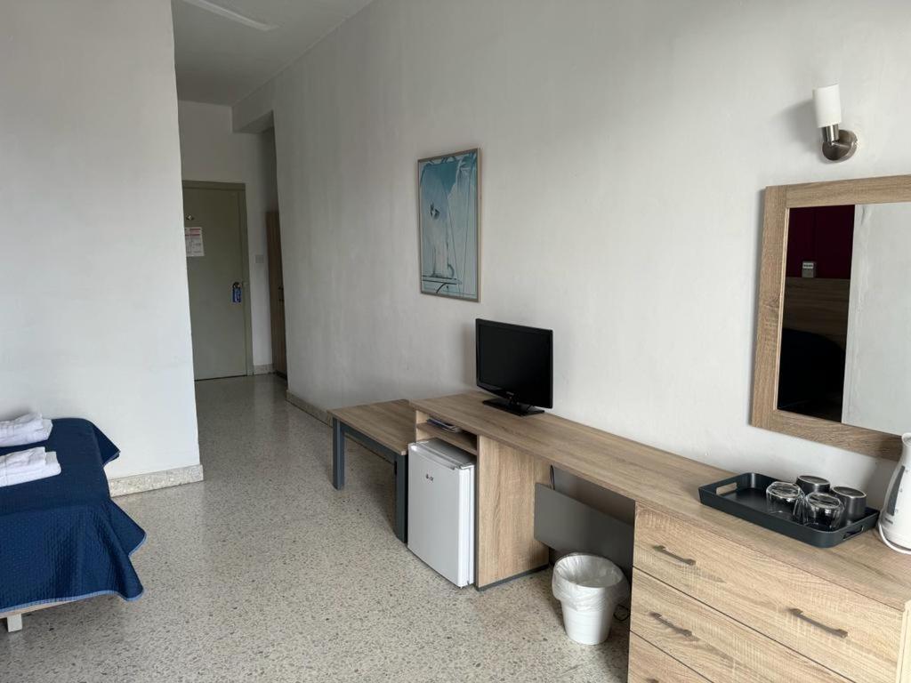 Roma Hotel Sliema Bagian luar foto