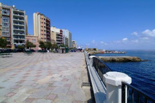 Roma Hotel Sliema Bagian luar foto