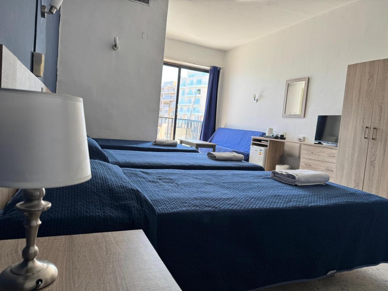 Roma Hotel Sliema Bagian luar foto